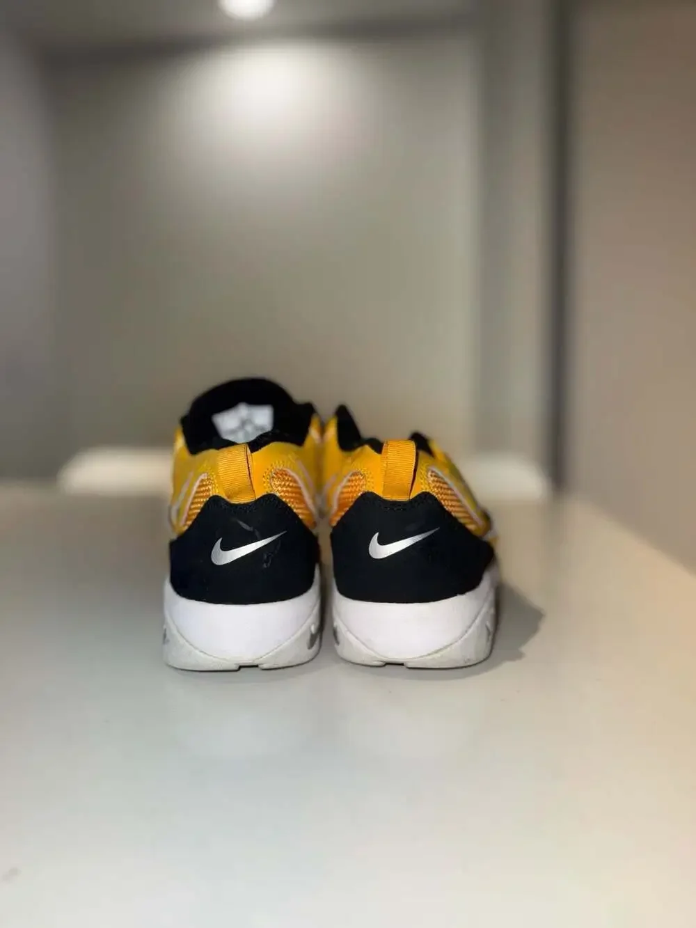Nike Air Speed Turf University Gold Black White GS Size 4Y